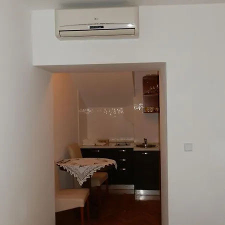 Studio-appartment Mit Wunderschoenen Panoramablick Apartamento