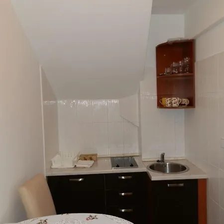 Studio-appartment Mit Wunderschoenen Panoramablick Apartamento Novi Vinodolski