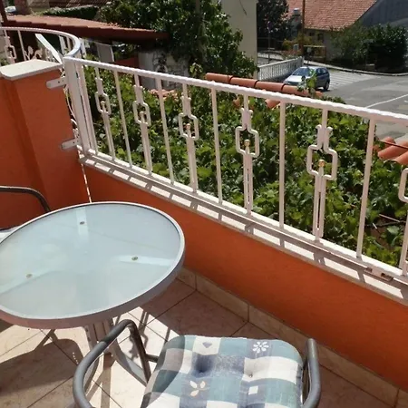 Studio-appartment Mit Wunderschoenen Panoramablick